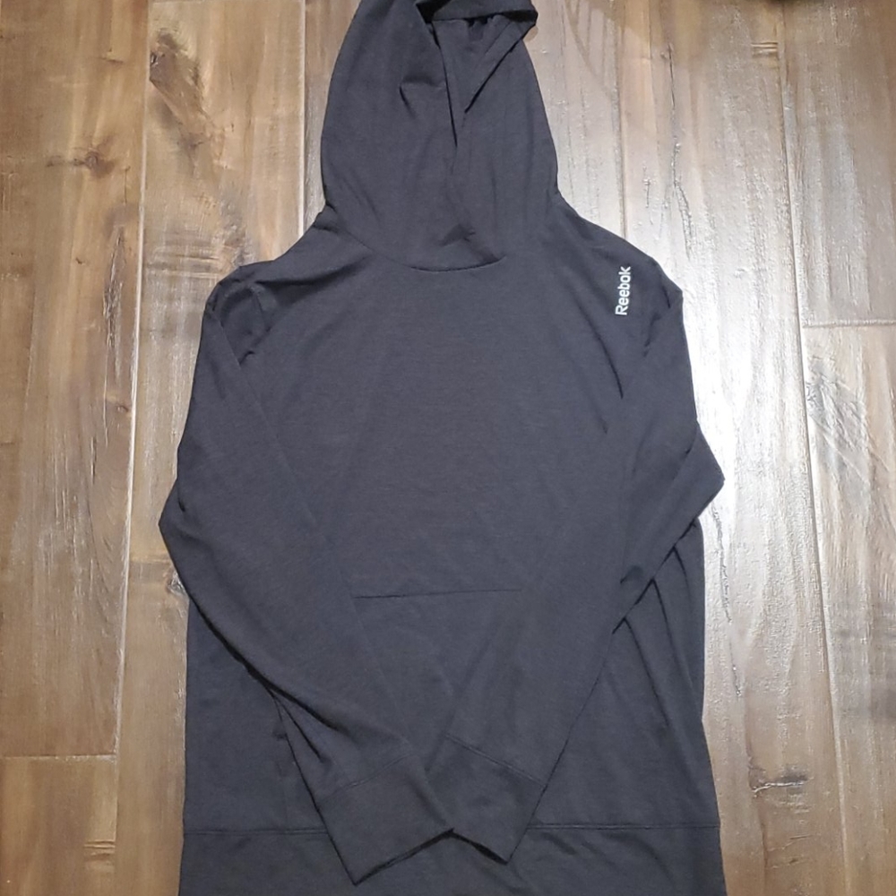Reebok speedwick men's M long sleeve hooded shirt